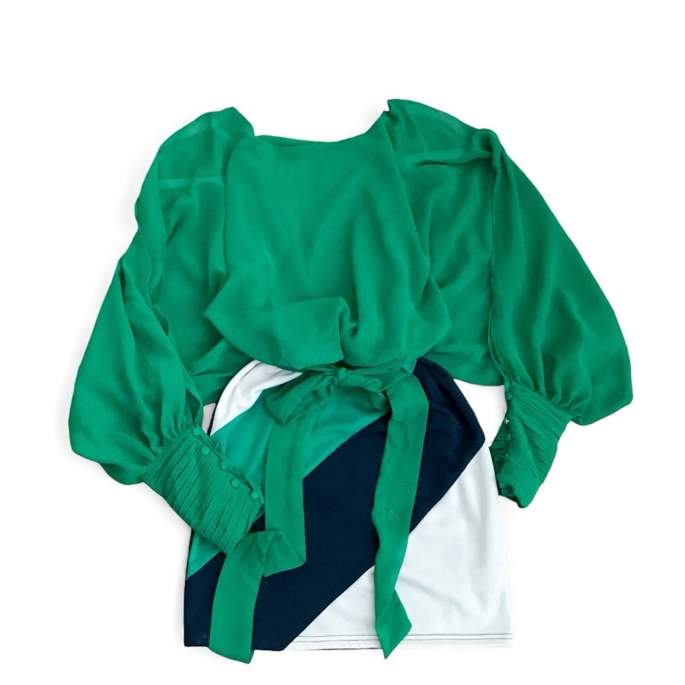 Open sleeve dress! So cute!